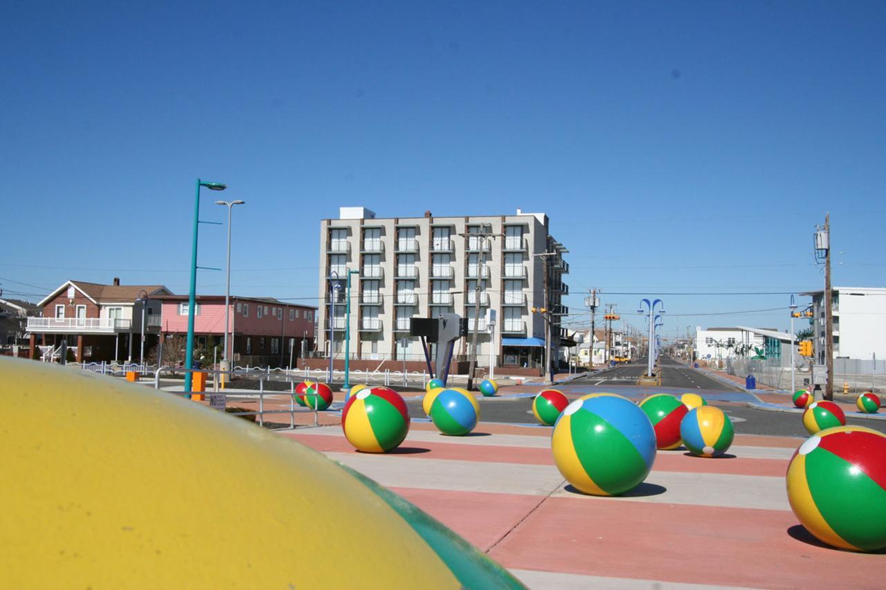 Newport Beach Resort Wildwood Exterior foto